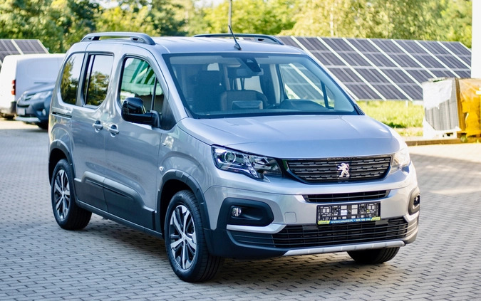 Peugeot Rifter cena 215500 przebieg: 10, rok produkcji 2024 z Busko-Zdrój małe 436